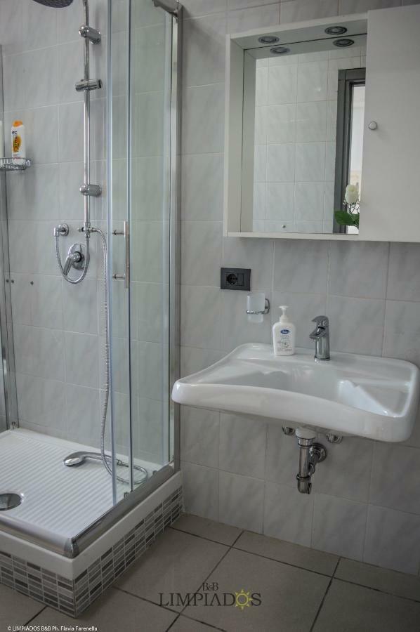 Limpiados Bed & Breakfast Ликата Экстерьер фото