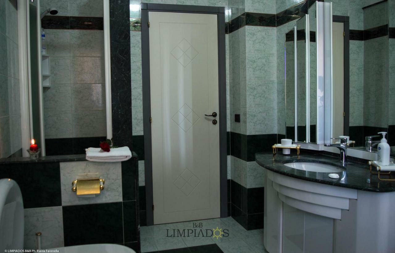 Limpiados Bed & Breakfast Ликата Экстерьер фото