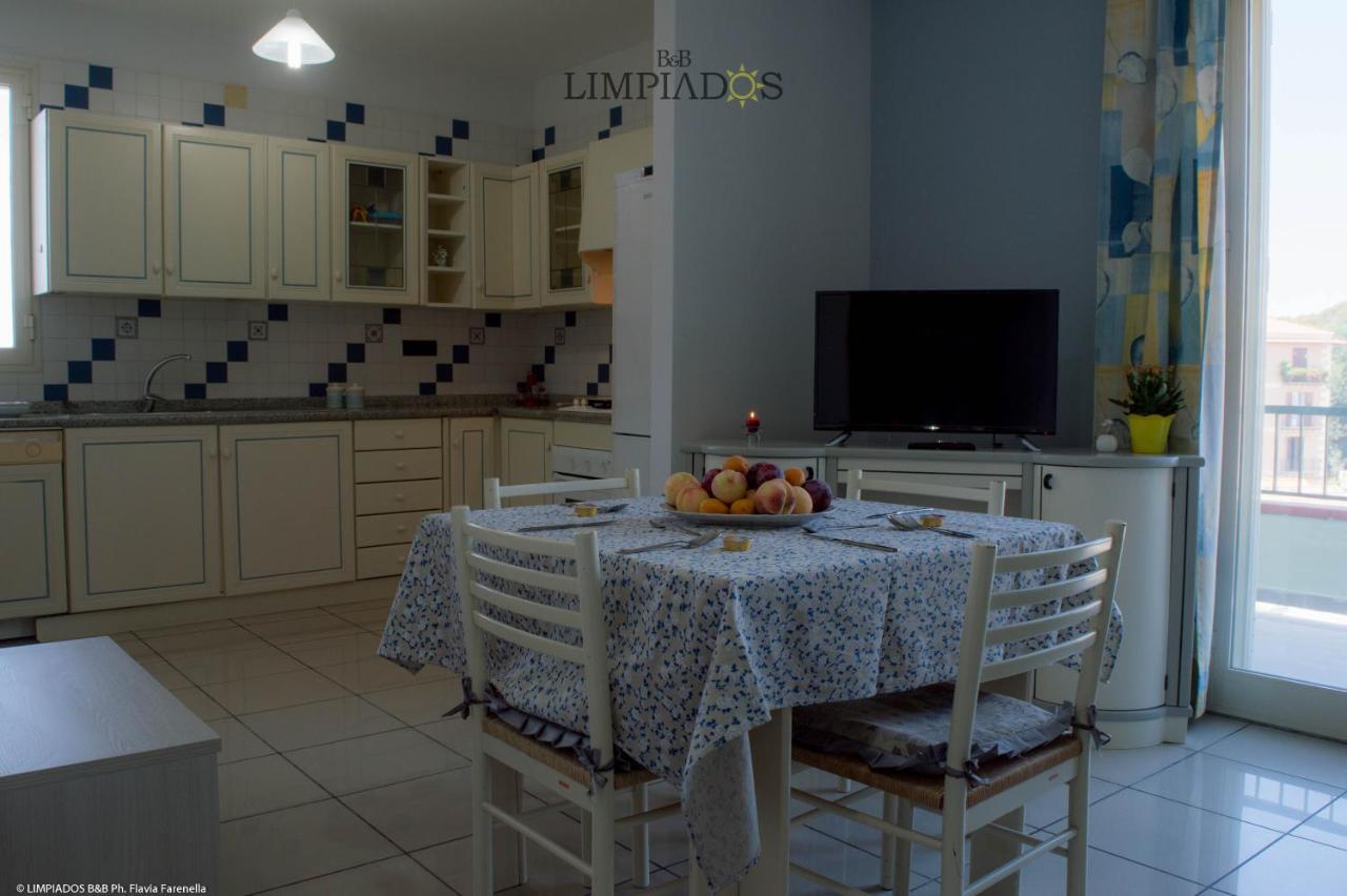 Limpiados Bed & Breakfast Ликата Экстерьер фото